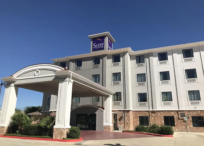 Sleep Inn & Suites At Six Flags